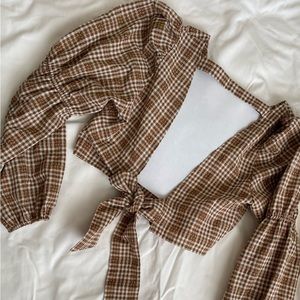 Plaid open back tie puff set